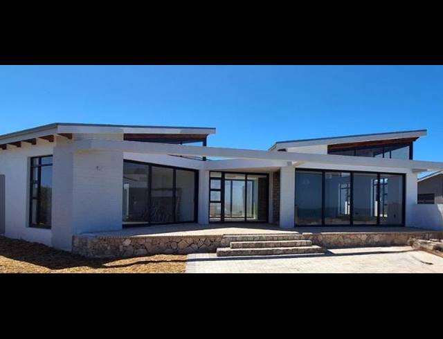 3 BEDROOM HOUSE FOR SALE IN STILBAAI-WES